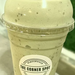 20oz. Mint Oreo: Vanilla &amp; Mint Protein w/ crushed Oreos | 210 cal. 18g carbs. 5g sugar, 24g of plant based protein