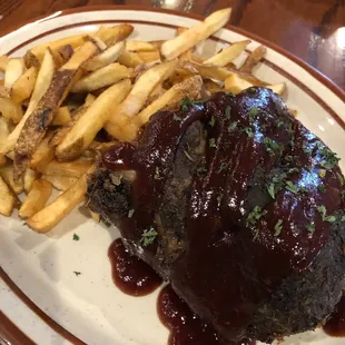 The "fallin' off the bone" ribs at Cornerstone Inn are epic!! Worth the short drive to Beverly  every weekend!