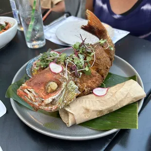 Whole fried fish