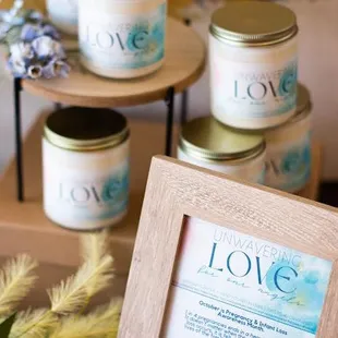 Unwavering Love Candles. Part of Proceeds goes to *Not a Foot Too Small. Infant loss and Awareness Candle