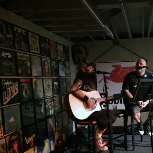 Live music with great sound at The Cottage