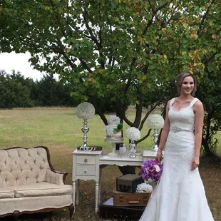 Beautiful, outdoor picture areas....you'd be sooo gorgeous here!