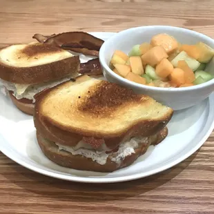 Ten-star Tuna Melt!