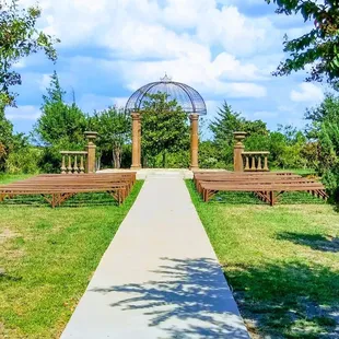 Weddings * Birthdays * Anniversaries * Baptism * Reunions * Celebrations * Moments at the Cottonwood Venue at 813