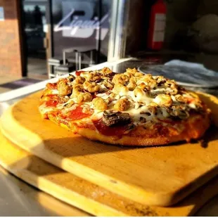 Sausage mushrooms and cheese. Lots of cheese!