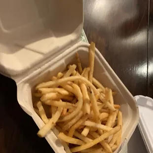 Shoestring Fries were soggy