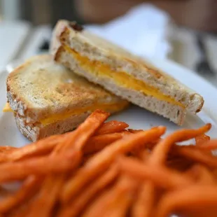 Grilled Cheese with sweet potato fries