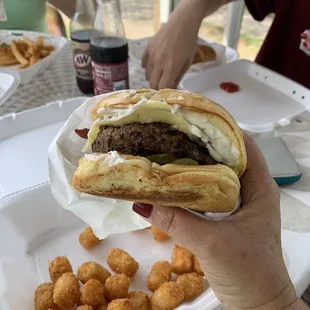 Jal bacon Cheeseburger