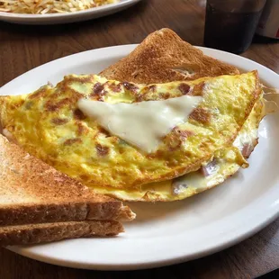 Ham, Sausage, Mushroom, 5-Egg Omelette