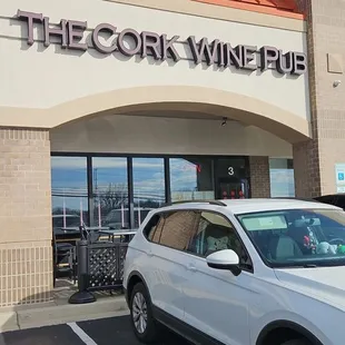 11&apos;24&apos;2024 Restaurant front.