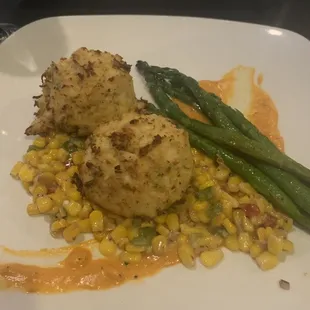 Crab cake entree (they were kinda small)