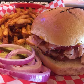 Peppered Turkey Breast Sandwich