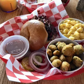 Pint of Mac & Cheese