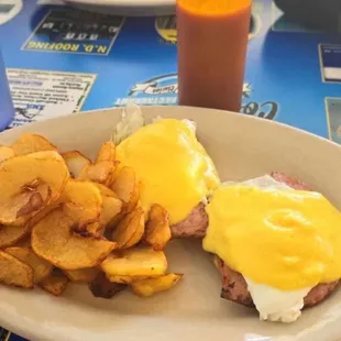 egg benedict, so yummy