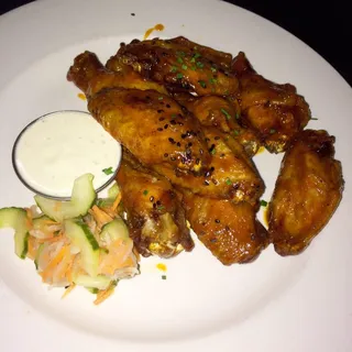 Sriracha Wings