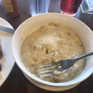 Biscuit & Gravy