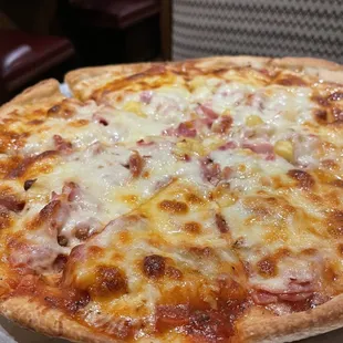 Hawaiian pizza