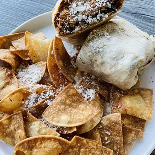 Verde burrito with chicken Tinga