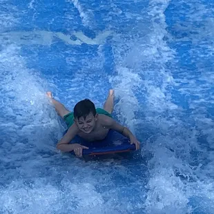 Flow rider