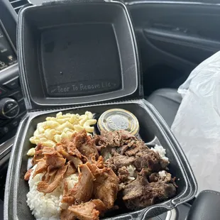 Beef and Spicy Chicken Platter