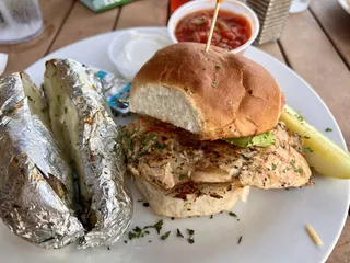 Cheers At Rainbow Springs