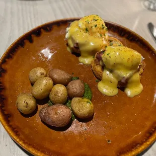 Wood Wood-Grilled Oregon Farm Ham Benedict