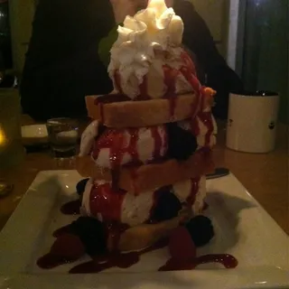 Fresh Berry Tall Cake