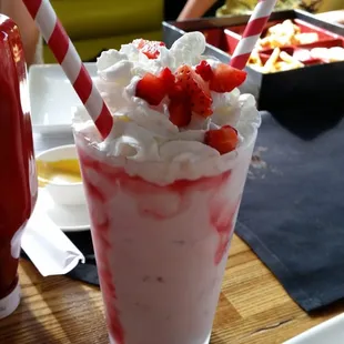 Strawberry shake