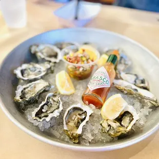 Fresh oyster.. hh $1.50 M-F