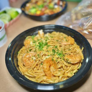 Cajun Garlic Noodles + Shrimp ($13)