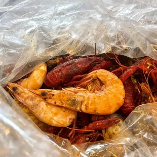 Selfie bucket #1 with backyard bayou sauce