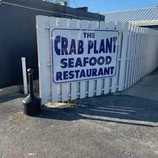 The Crab Plant Restaurant
