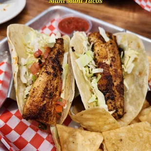 Mahi. Mahi Tacos