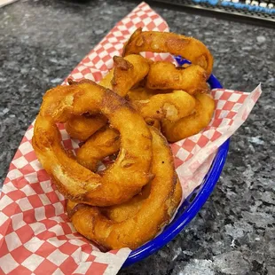 Hand cut crispy onion rings cooked just right