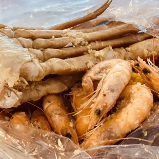 Snow crab &amp; shrimp