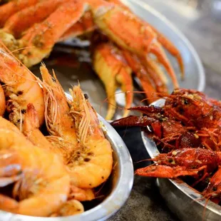 Shrimp Snow Crab Crawfish