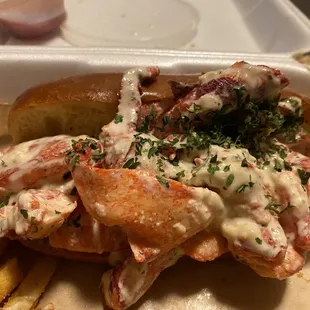 Lobster roll