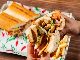 BarraCruda TexMex & Mariscos