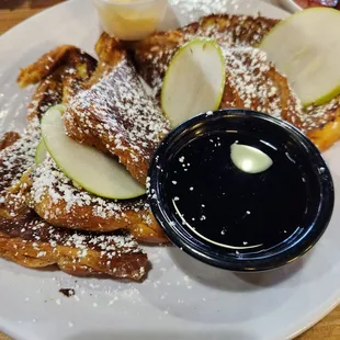 Apple Cinnamon Stuffed French Toast