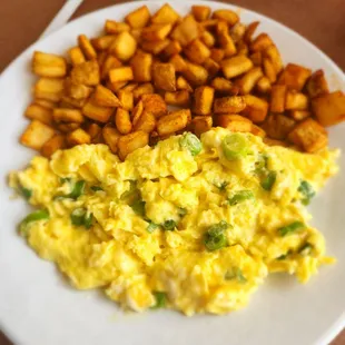 Taylor&apos; scramble with potatoes