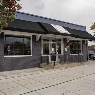 the broken egg of grosse pointe