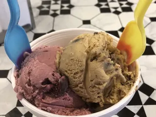 MainStreet Fudge & Popcorn