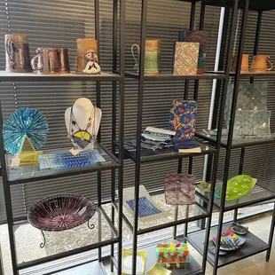 Ceramic work, glass work, jewelry