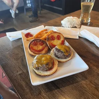 Kids Burger Sliders with Cheese