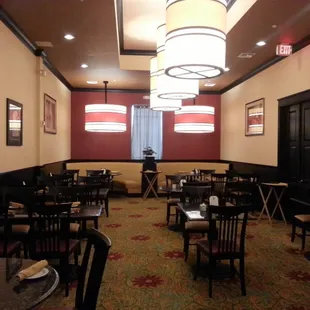 sushi and sashimi, interior