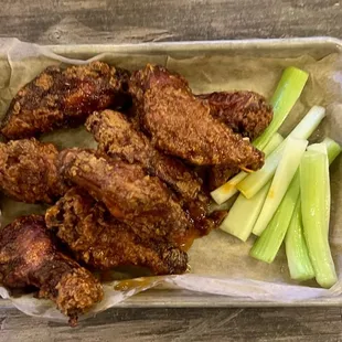Small order of traditional wings