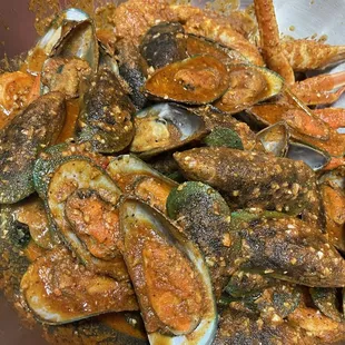 Mussels, crab, shrimp and crawfish