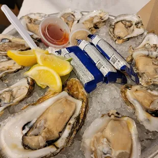 a platter of oysters