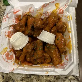20 pieces party wings....with blu cheese dressing...