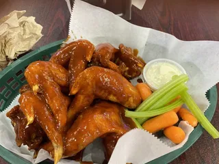 Mike's Hot Wings & Such - Germantown